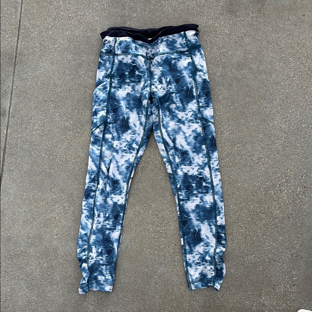 Lululemon Blue Tie-Dye Leggings